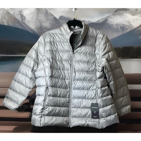 NWT Eddie Bauer Women's Plus CirrusLite Down Jacket Light Grey 2X 650 down - Picture 2 of 9